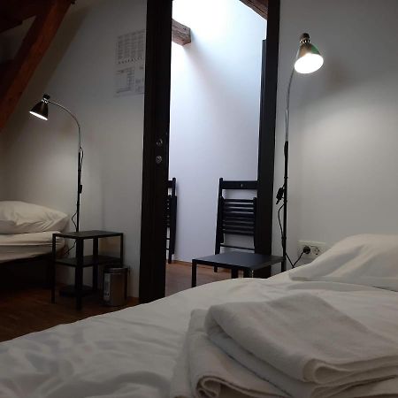 Bed & Breakfast Atticus Ljubljana Ngoại thất bức ảnh