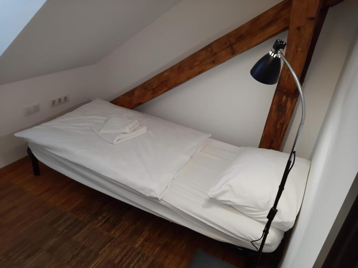 Bed & Breakfast Atticus Ljubljana Ngoại thất bức ảnh